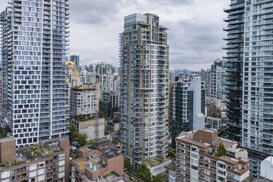 1601 1308 Hornby Street Vancouver, BC - 18