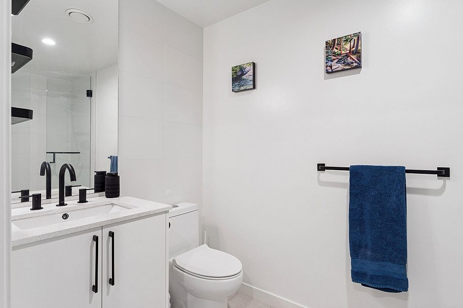142 545 E 2nd Street North Vancouver, BC - 13