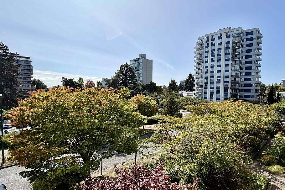 302 2189 W 42nd Avenue Vancouver, BC - 5