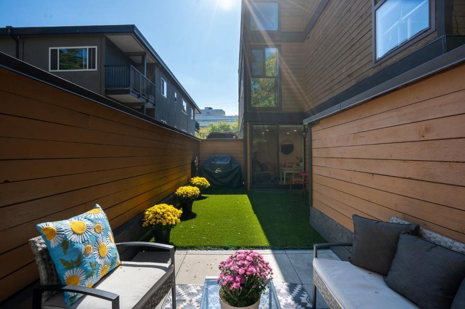 2372 Maple Street Vancouver, BC - 28