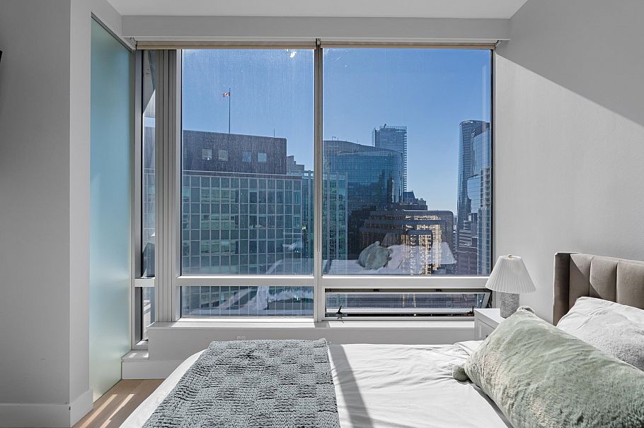 2605 1077 W Cordova Street Vancouver, BC - 25