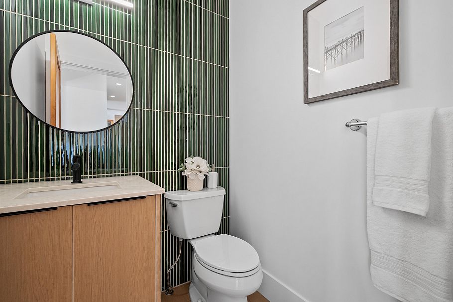 4812 Skyline Drive North Vancouver, BC - 19