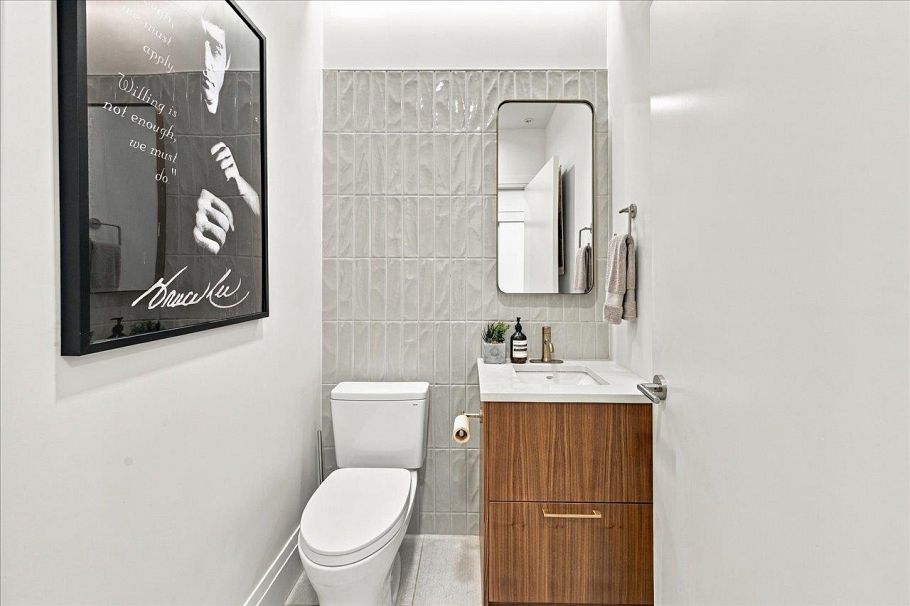 602 2550 Garden Drive Vancouver, BC - 32