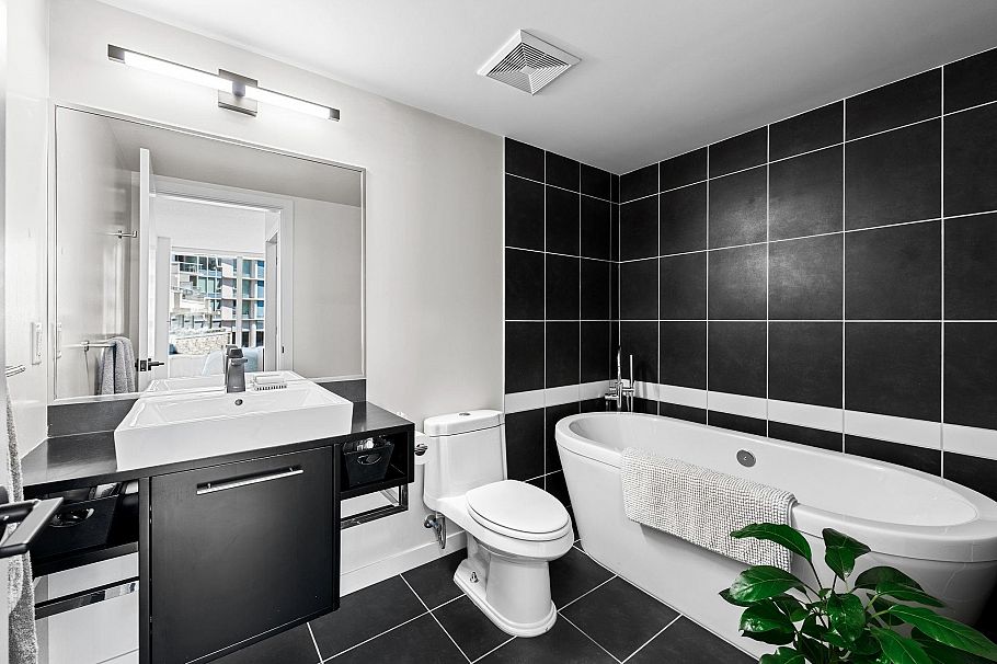 306 633 Abbott Street Vancouver, BC - 13