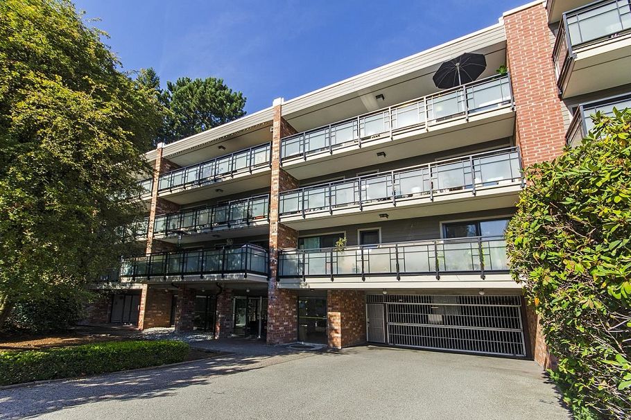 107 360 E 2nd Street North Vancouver, BC - 2