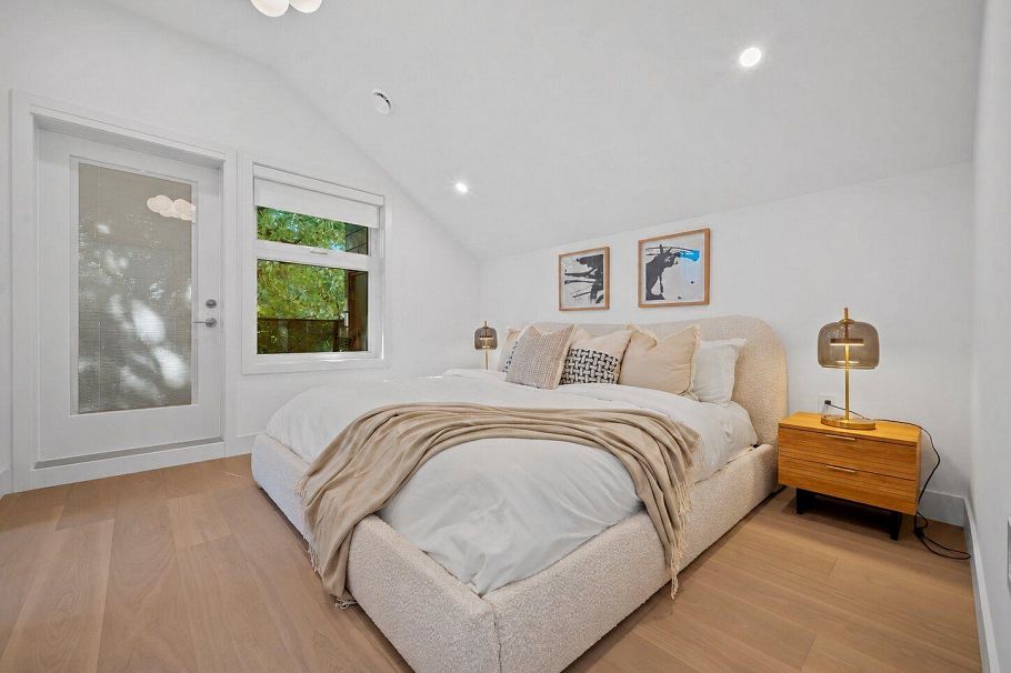 2005 E 13th Avenue Vancouver, BC - 29