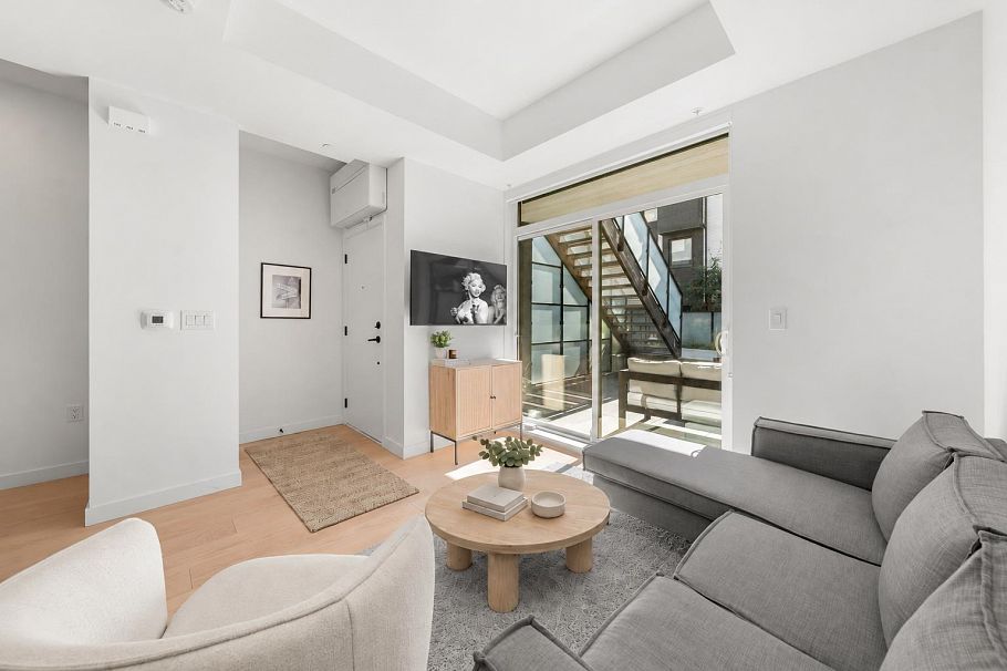 127 650 E 2nd Street North Vancouver, BC - 24