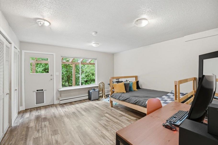 4440 Marion Road North Vancouver, BC - 19