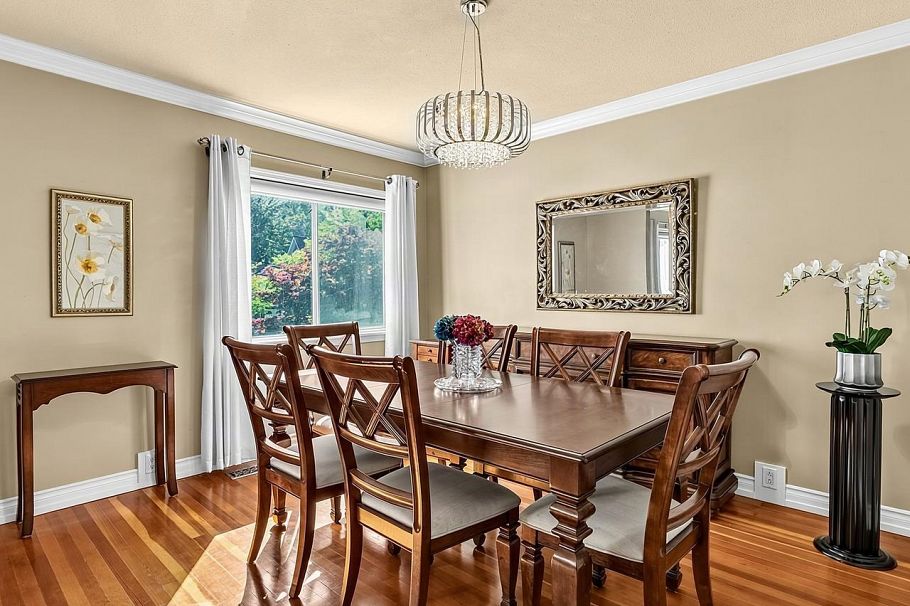 295 W 17th Avenue Vancouver, BC - 7