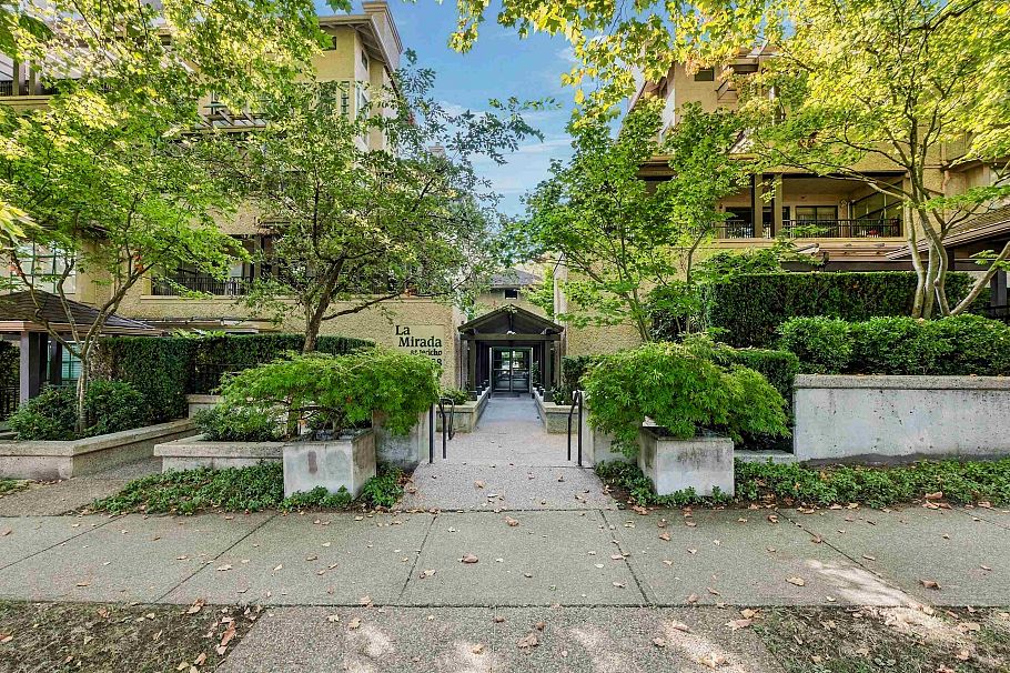 308 3788 W 8th Avenue Vancouver, BC - 24