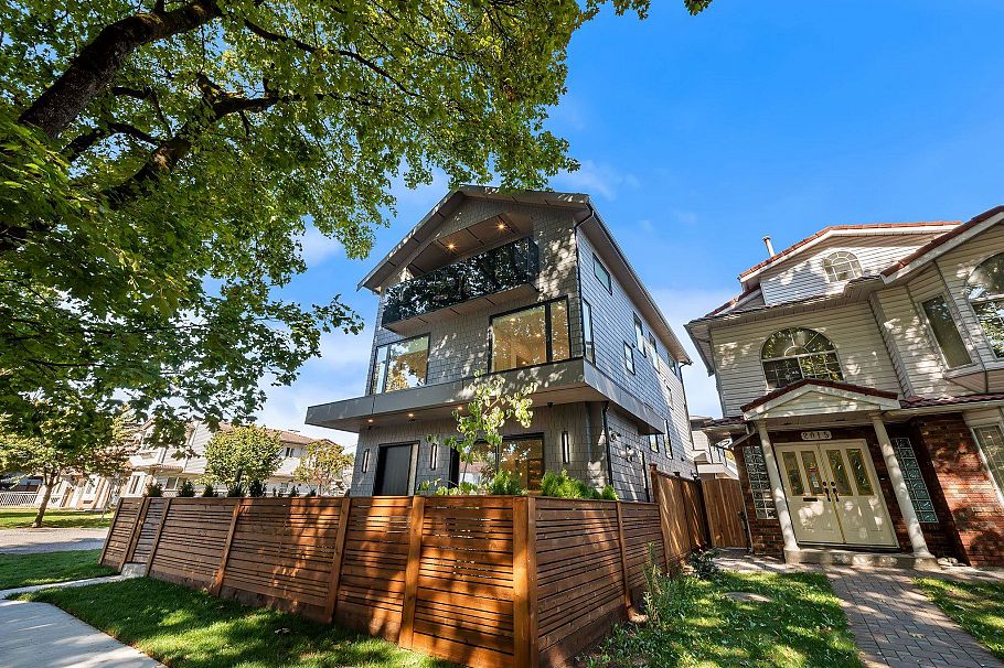 2005 E 13th Avenue Vancouver, BC - 38