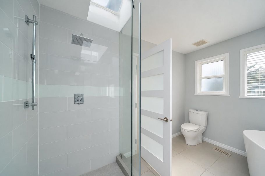 2726 W 42nd Avenue Vancouver, BC - 16