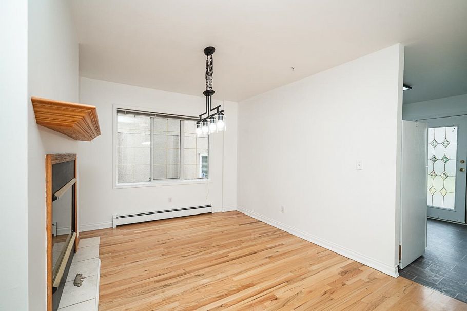 2948 Grant Street Vancouver, BC - 8