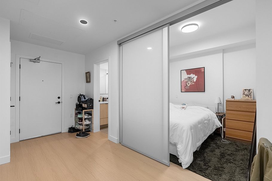 317 422 E 3rd Street North Vancouver, BC - 11