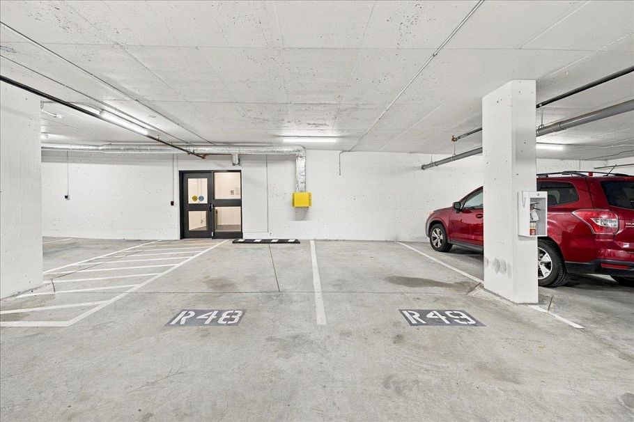 602 2550 Garden Drive Vancouver, BC - 40