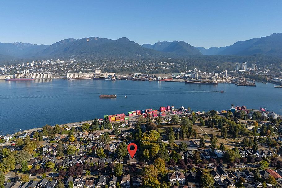 505 N Penticton Street Vancouver, BC - 8