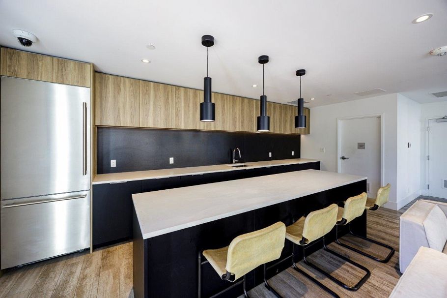 2506 1401 Hunter Street North Vancouver, BC - 31