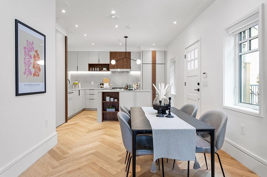 7067 Cypress Street Vancouver, BC - 2