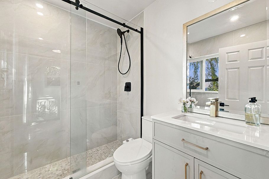 2787 Panorama Drive North Vancouver, BC - 18
