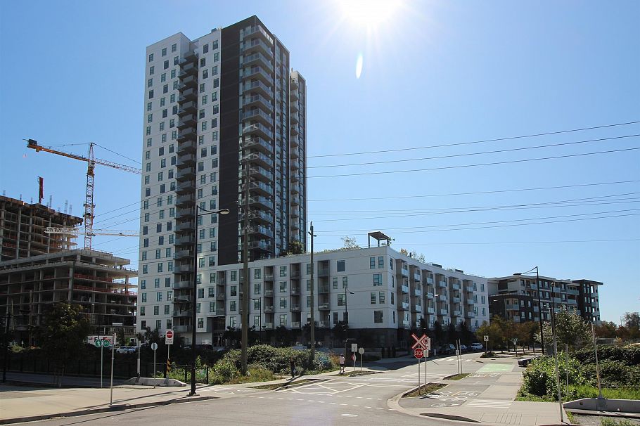 522 3430 E Kent Avenue South Vancouver, BC - 1
