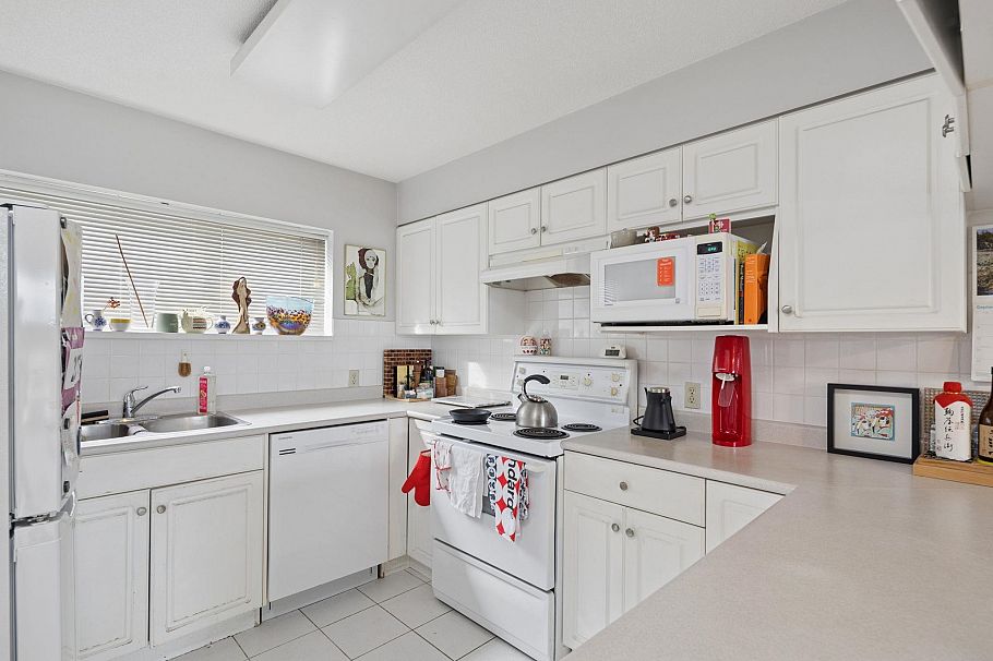 1 2023 West 4th Avenue Vancouver, BC - 13
