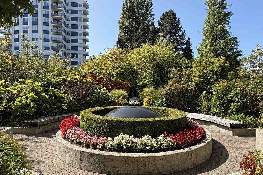 302 2189 W 42nd Avenue Vancouver, BC - 2