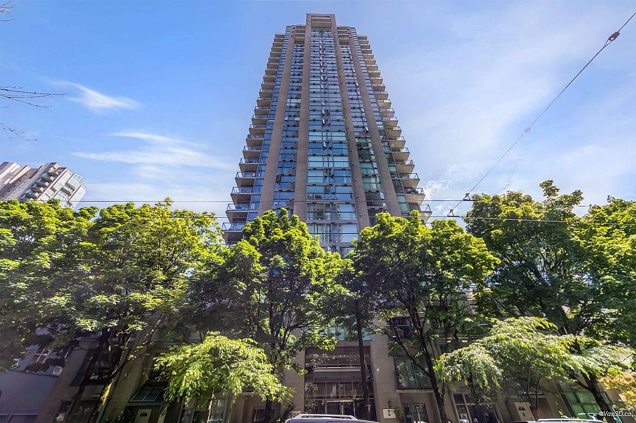 1104 928 Richards Street Vancouver, BC - 31