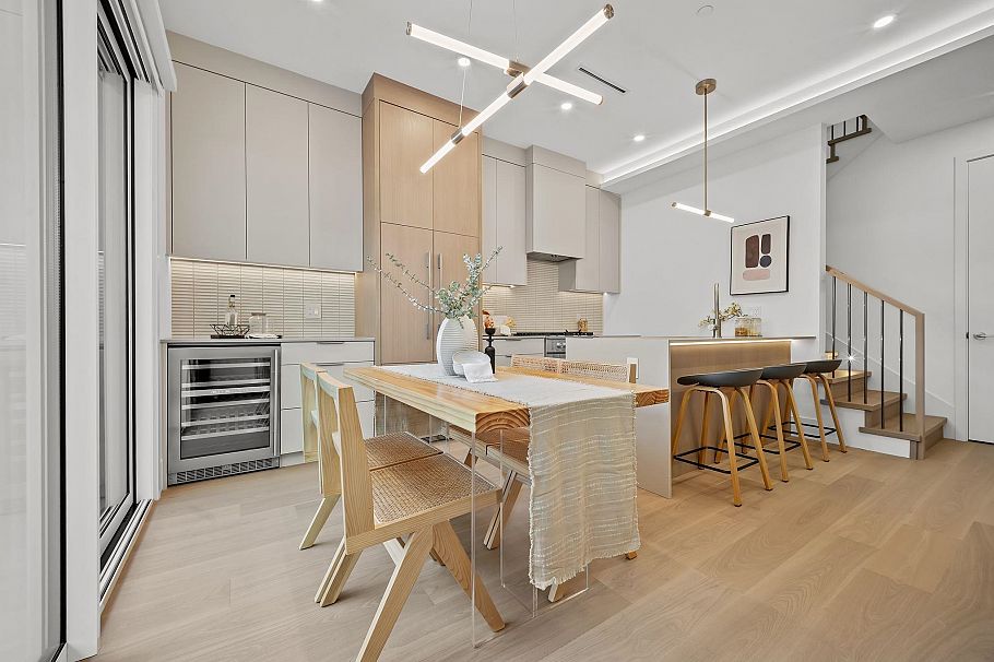 2868 Semlin Drive Vancouver, BC - 16