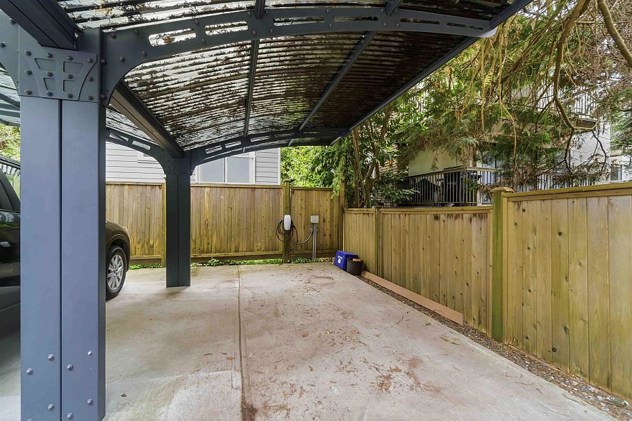 1533 E 5th Avenue Vancouver, BC - 34