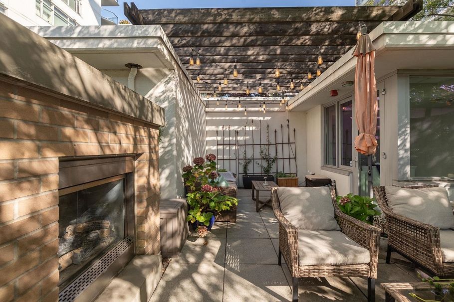 14 166 W 13th Street North Vancouver, BC - 30
