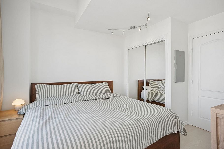 203 2190 W 5th Avenue Vancouver, BC - 10