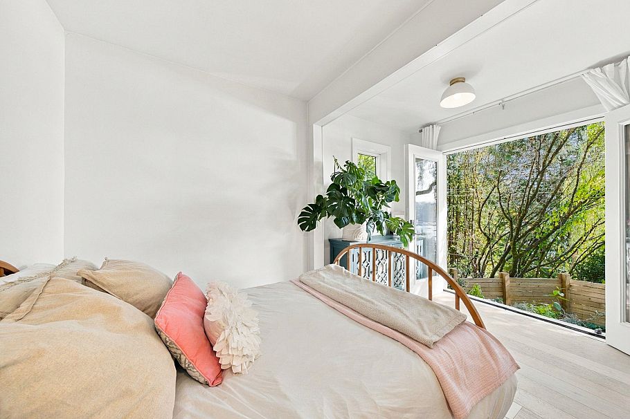 2787 Panorama Drive North Vancouver, BC - 16