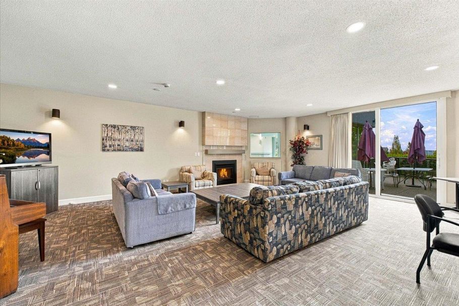 403 121 W 29th Street North Vancouver, BC - 27