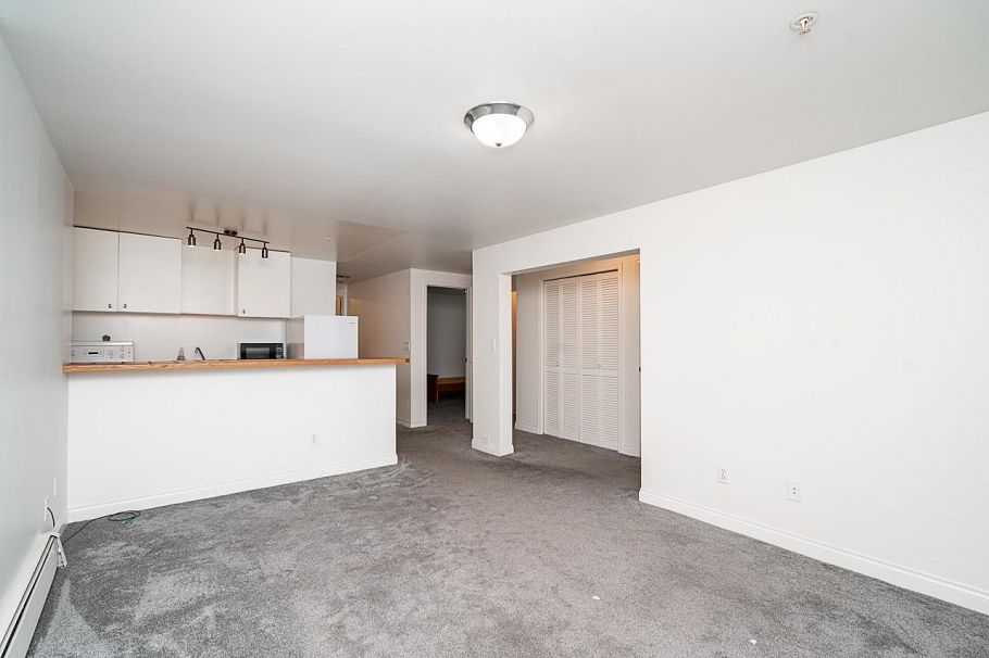 2948 Grant Street Vancouver, BC - 25