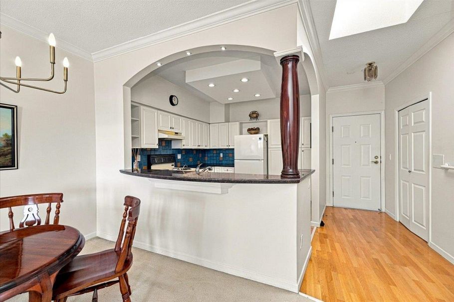 403 121 W 29th Street North Vancouver, BC - 15