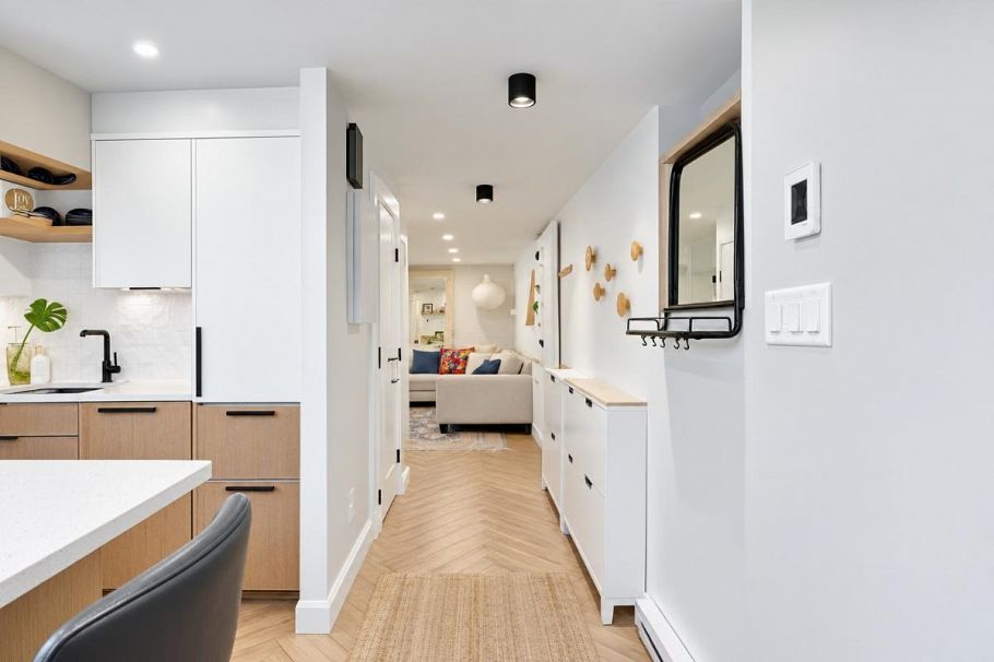 2372 Maple Street Vancouver, BC - 10