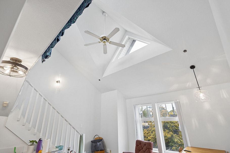 6 2023 West 4th Avenue Vancouver, BC - 12