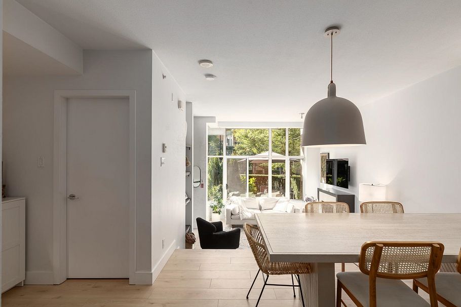 14 166 W 13th Street North Vancouver, BC - 15