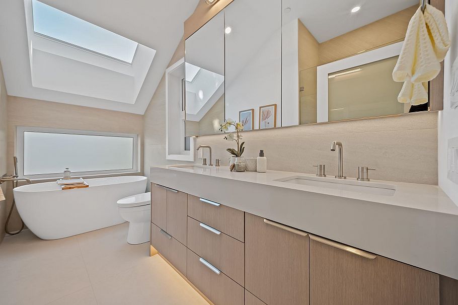 2005 E 13th Avenue Vancouver, BC - 32