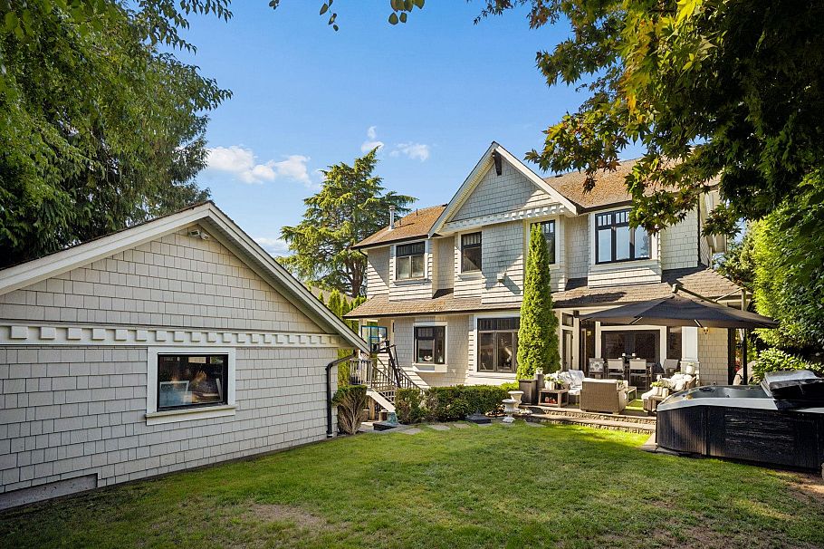 5562 Crown Street Vancouver, BC - 40