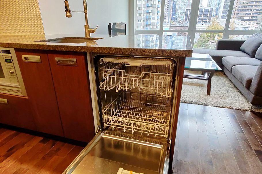 1002 1055 Richards Street Vancouver, BC - 19