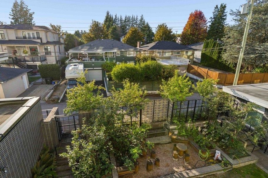 306 6677 Cambie Street Vancouver, BC - 33