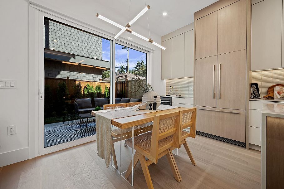 2868 Semlin Drive Vancouver, BC - 14