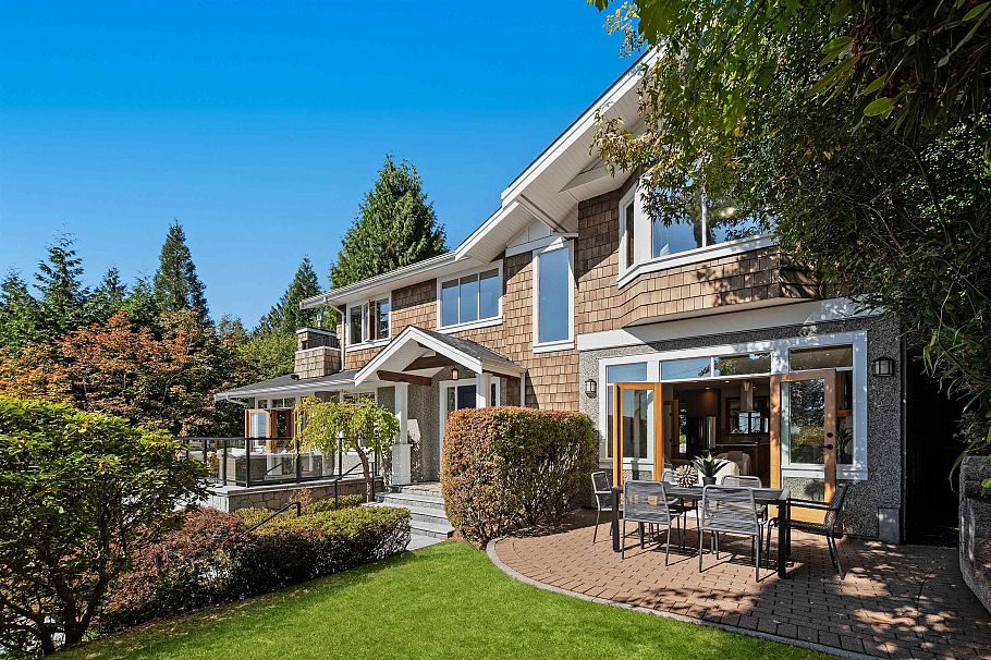 4812 Skyline Drive North Vancouver, BC - 40