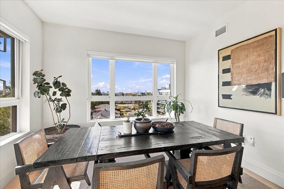 602 2550 Garden Drive Vancouver, BC - 8