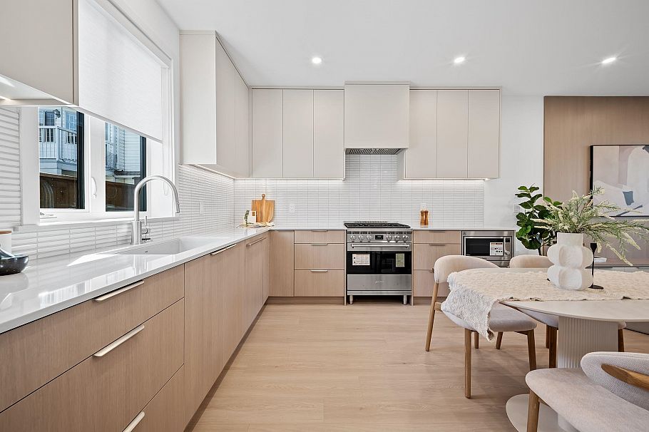 2866 Semlin Drive Vancouver, BC - 14