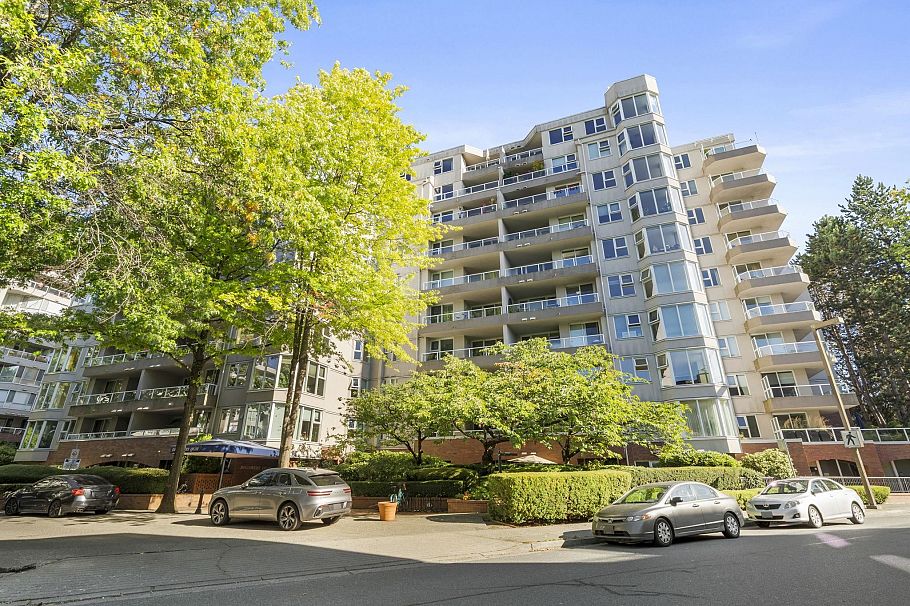 904 522 Moberly Road Vancouver, BC - 30