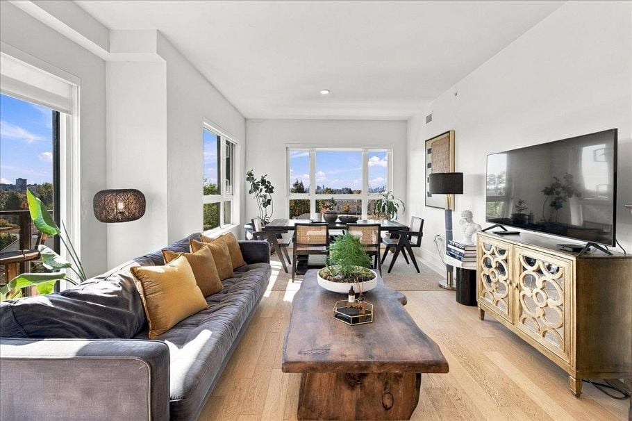 602 2550 Garden Drive Vancouver, BC - 5