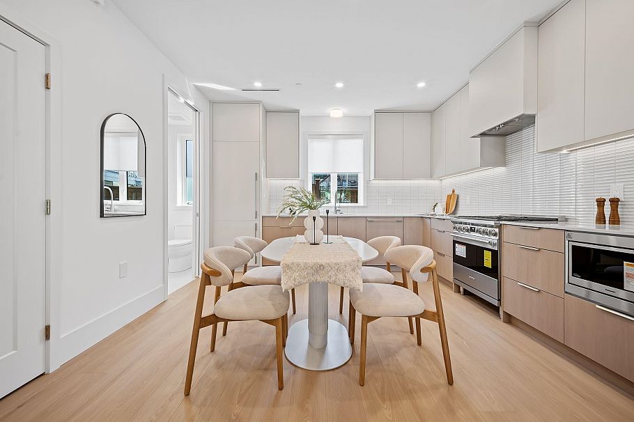 2866 Semlin Drive Vancouver, BC - 10