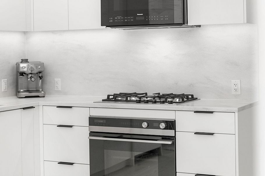 127 650 E 2nd Street North Vancouver, BC - 9